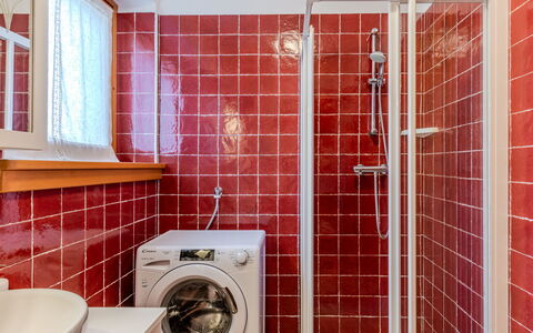 Casa del Masanel: Arreglo De Tubería, Piso, Diseño De Interiores, Suelo, Baño, Loseta, Plomería, Techo, Grifo, Material Compuesto