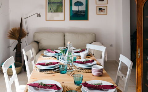 Marijana: Mueble, Vajilla, Mesa, Utensilios Para Servir, Vajilla, Manteles, Drinkware, Cocina Y Comedor Mesa, Comedor, Silla