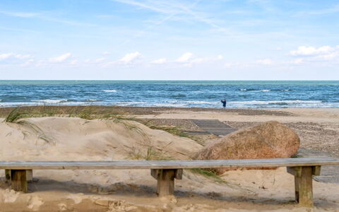 Alena - 50M from the Sea: Azul, Cielo, Agua, Playa, Cuerpo De Agua, Entorno Natural, Horizonte, Costa, Mar