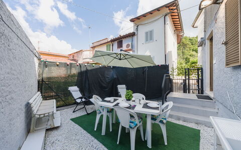 Dimora Little Dream: Balcón, Patio, Bicicleta, Planta De Casa
