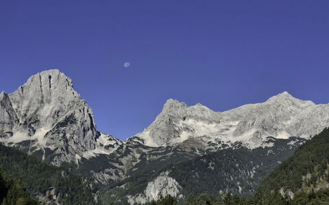 Bergzeit-Stoder: Montaña, Cielo, Accidentes Geográficos Montañosas, Naturaleza, Cordillera, Colina, Tierras Altas, Paisaje Natural, Cresta, Desierto