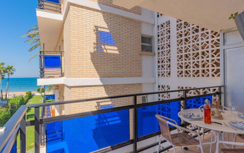 La Naranja: Departamento, Balcón, Condominio, Sombra, Hotel, Recurso, Manchas De Madera, Eco Hotel, Ático