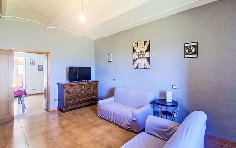 Le Fonti Terrazza: Piso, Diseño De Interiores, Suelo, Mueble, Techo, Habitación, Encendiendo, Departamento, Sofá, Sala