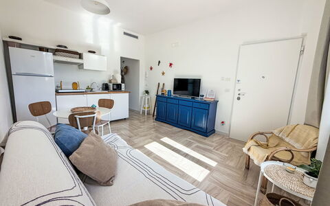 A Casa di Ara: Mueble, Piso, Diseño De Interiores, Suelo, Madera, Departamento, Silla, Mesa, Habitación, Sala