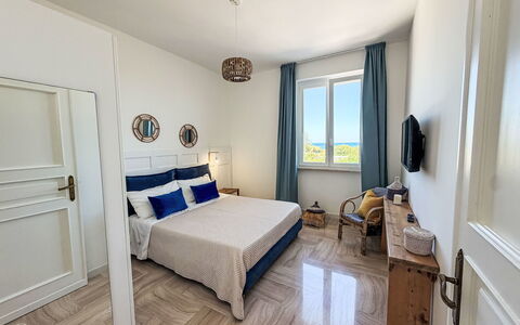 A Casa di Ara: Madera, Mueble, Suelo, Piso, Departamento, Casa, Habitación, Suelos De Madera, Cama, Marco De La Cama