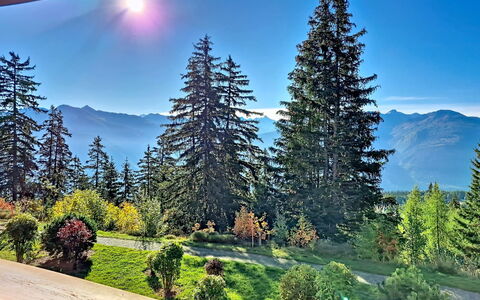 Crans-Montana 480: Cielo, Accidentes Geográficos Montañosas, Árbol, Montaña, Naturaleza, Colina, Desierto, Tierras Altas, Paisaje, Cordillera