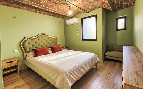 Le Fonti - Giardino: Mueble, Diseño De Interiores, Piso, Techo, Suelo, Silla, Habitación, Encendiendo, Mesa, Cocina Y Comedor Mesa
