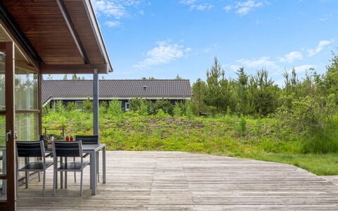 Thiokk - 1.5Km from the Sea: Piso, Habitación, Lecho, Cama, Marco De La Cama, Linos, Sábana, Madera Dura, Colchón, Suelos De Madera