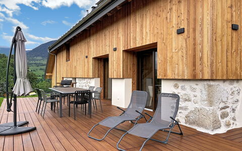 La Grange à Luc: Piso, Habitación, Lecho, Cama, Marco De La Cama, Linos, Sábana, Madera Dura, Colchón, Suelos De Madera