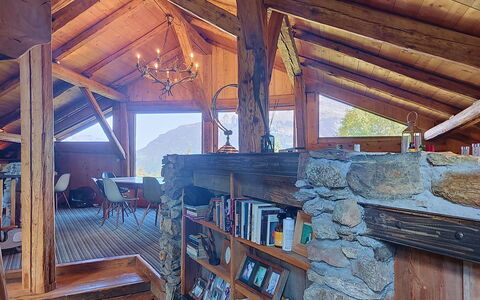 Le Hameau: Piso, Habitación, Lecho, Cama, Marco De La Cama, Linos, Sábana, Madera Dura, Colchón, Suelos De Madera