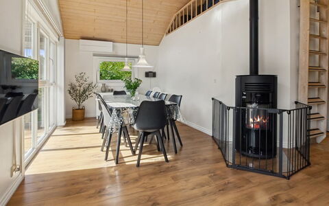 Elle: Piso, Diseño De Interiores, Suelo, Suelos De Madera, Madera, Mueble, Techo, Suelo Laminado, Encendiendo, Casa