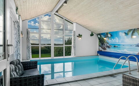 Gunnild - 200M to the Fjord: Piscina, Recurso, Cabaña, Inmuebles, Villa, Hotel, Diseño, Mueble Para Exteriores, Mansión, Eco Hotel