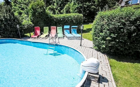 Svahová 1: Piscina, Mueble Para Exteriores, Ocio, Mueble, Material Compuesto, Recurso, Sombra, Silla, Jardín, Patio Interior