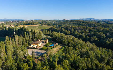 Villa Poggio Bellavista 8: Paisaje, El Terreno Del Lote, Llanura, Área Rural, Inmuebles, Vista Panorámica, Plantación, Paisajismo, Pueblo, Fotografía Aérea