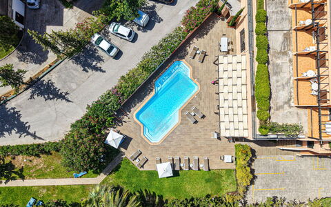 Paloma: Piscina, Recurso, Mueble Para Exteriores, Eco Hotel, Thermae, Sombra, Ocio, Sunlounger, Paraguas, Hotel