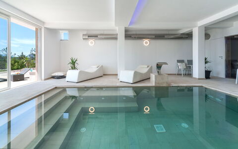 Dimora Montefalcone 8, Emma Villas: Piso, Suelo, Techo, Diseño De Interiores, Encendiendo, Material Compuesto, Piscina, Recurso, Silla, Hotel