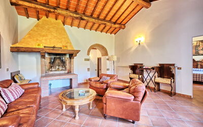 Alojamiento:&nbsp;Montescalari 8