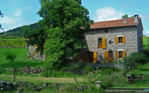 Ferme: Casa, Propiedad, Paisaje Natural, Área Rural, El Terreno Del Lote, Casa De Campo, Cabaña, Edificio, Árbol, Granja