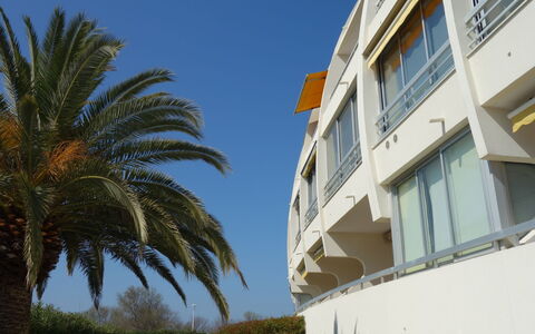La Lagune: Sombra, Balcón, Hotel, La Luz Del Día, Villa