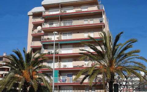 Paisos Catalans: Arquitectura, Edificio, Propiedad, Barrio Residencial, Condominio, Departamento, Árbol, Bienes Raíces, Uso Mixto, Palmera