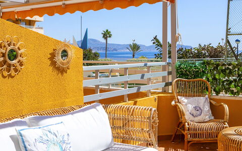 Calpe Calp 178: Naranja, Mueble, Mueble Para Exteriores, Sombra, Recurso, Eco Hotel, Maceta, Silla, Balcón, Planta De Casa