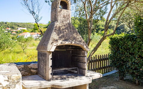 Rab Rab 301: Cielo, Planta, Árbol, Casa, Paisaje, Área Rural, Cabaña, Hierba, Edificio, Madera