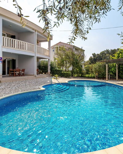 Lucija: Piscina, Propiedad, Bienes Raíces, Casa, Barrio Residencial, Casa, Edificio, Ocio, Agua, Inmuebles