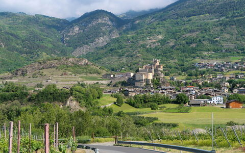 Ville sur Sarre: Planta, Cielo, Planta De La Comunidad, Paisaje Natural, Rama, Árbol, Hierba, Arbusto, Caduco, Paisaje
