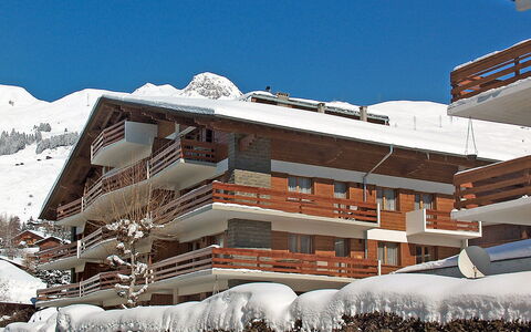 Val Neige 11: Cielo, Edificio, Nieve, Blanco, Ventana, Casa, Mundo, Pendiente, Diseño Urbano, Madera
