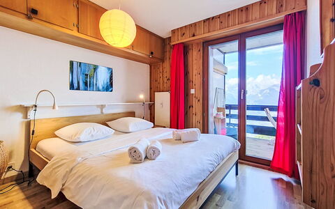 Foret E3: Madera, Recurso, Hotel, Manchas De Madera, Tablón, Madera Dura, Maderas, Balcón