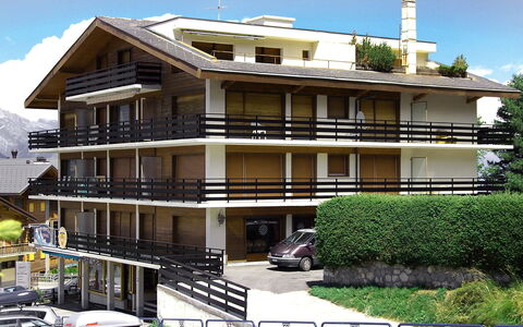 Bel Alp D3: Edificio, Propiedad, Casa, Arquitectura, Bienes Raíces, Departamento, Barrio Residencial, Uso Mixto, Casa, Condominio