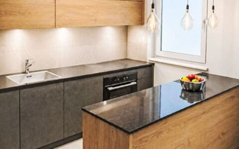St. Pauli: Mueble, Diseño De Interiores, Piso, Suelo, Pared, Sofá, Madera, Sala, Habitación, Casa