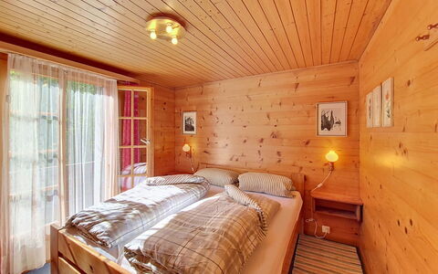 Allegra: Madera, Vía Muerta, Cabaña, Casa, Casa, Tablón, Edificios Del Jardín, Cuarto De Troncos, Madera Dura, Porche