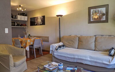 Alojamiento:&nbsp;Immeuble Rond-Point Apt. 11 320.6