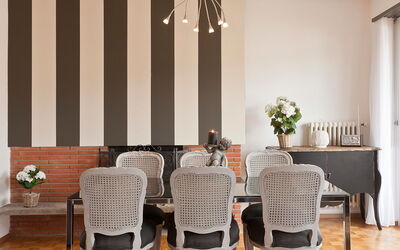 Alojamiento:&nbsp;Penthouse Suite 200.19