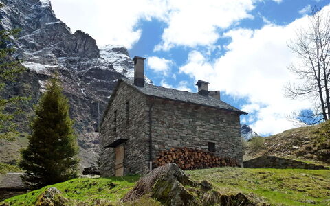 Rustico Dara Cotta: Tierras Altas, Accidentes Geográficos Montañosas, Montaña, Cordillera, Cayó, Desierto, Alpes, Cabaña, Casa, Cielo
