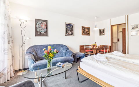 Alojamiento:&nbsp;Promenade Apt 004 100.66