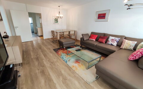 Alojamiento:&nbsp;Allod Park Haus B 403 330.60