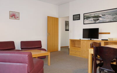 Alojamiento:&nbsp;Allod Park Haus C E03 330.37