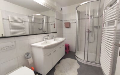Alojamiento:&nbsp;Attika Wohnung Allod Park Haus C 801 330.32