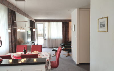 Alojamiento:&nbsp;Attika Wohnung Allod Park Haus C 801 330.32
