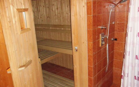 Flims 420: Habitación, Manchas De Madera, Madera, Madera Dura, Suelo, Maderas