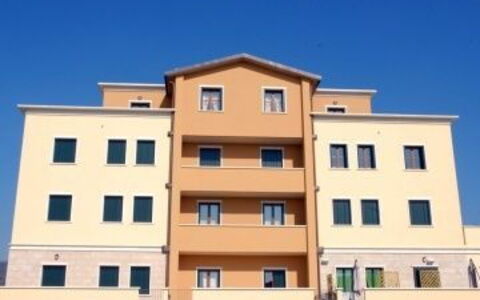 Cuatro apartamentos con vista panorámica, elegantemente amuebladas y equipadas con todas las comodidades.