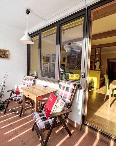 Sunshine Top 12 208.6