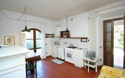 La Selva 3: Habitación, Propiedad, Mueble, Edificio, Suelo, Diseño De Interiores, Casa, Cocina, Bienes Raíces, Casa