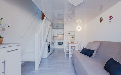 Santa Barbara 165.11: Piso, Diseño De Interiores, Suelo, Madera, Techo, Mueble, Encendiendo, Habitación, Sofá, Sala
