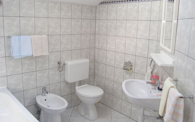 Alojamiento:&nbsp;Plavac Mali 301.4