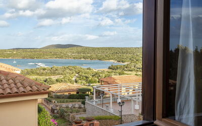 Alojamiento:&nbsp;Csa - 15, Baia de Bahas 300.25
