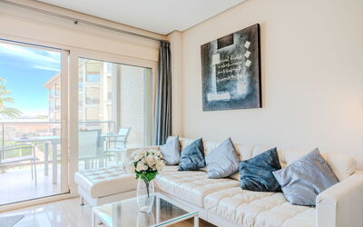 Alojamiento:&nbsp;Marmara Luxury First Line 186.6
