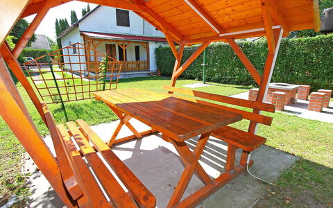 Francesco: Mueble Para Exteriores, Mueble, Mesa, Silla, Sombra, Mesa Al Aire Libre, Madera, Ocio, Patio Interior, Pabellón